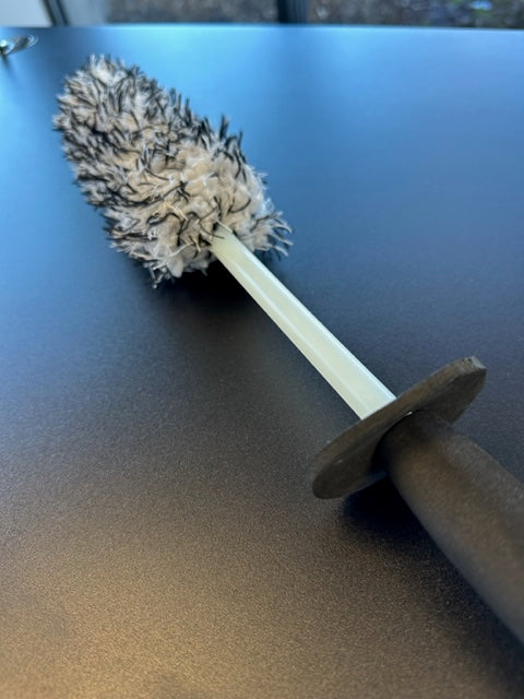 Microfiber Wheel Brush – Luxury Microfiber